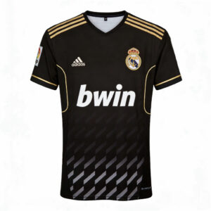 Camisa Retrô Visitante do Real Madrid 2011-2012 – Número 8