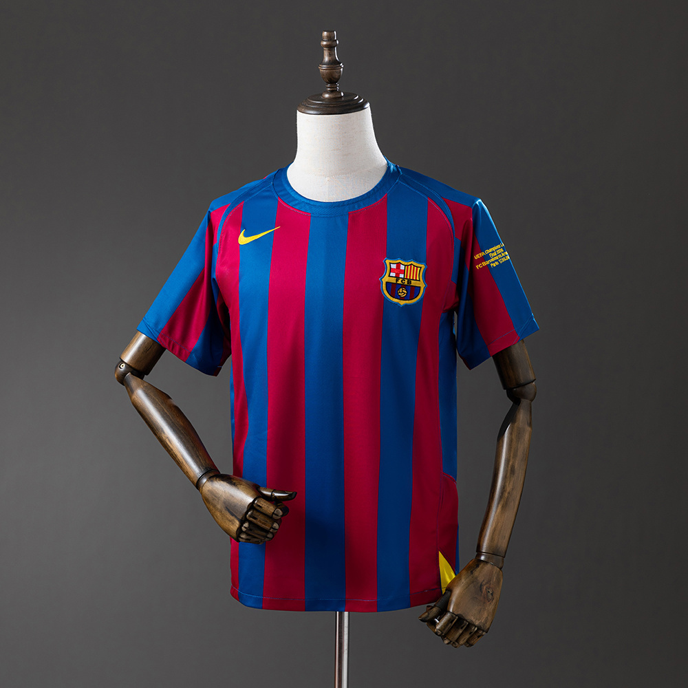 Camisa Retrô Casa do Barcelona 2005-2006 – Número 10
