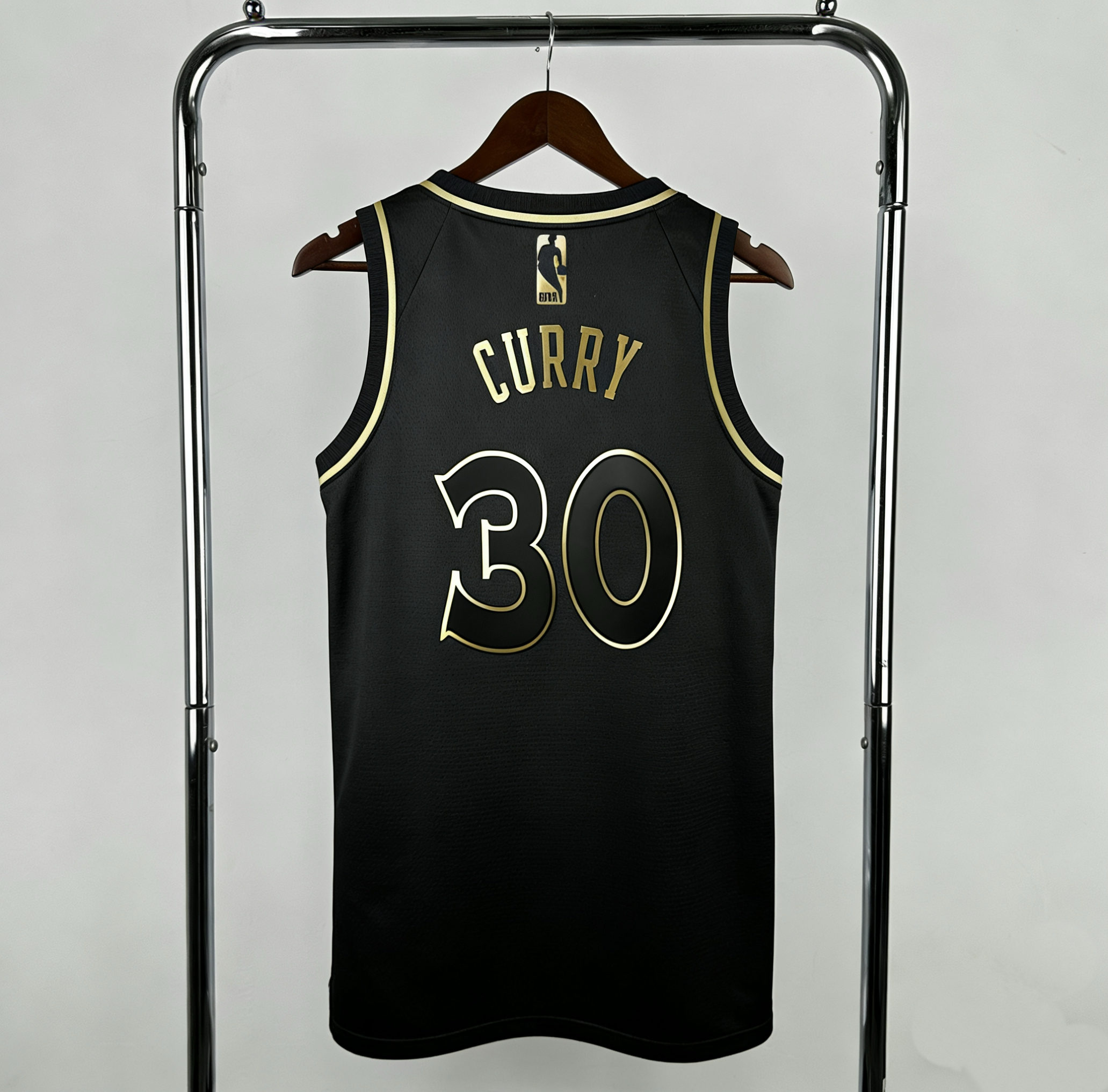 Número 30 do Golden State Warriors, Curry. - Imagem 2